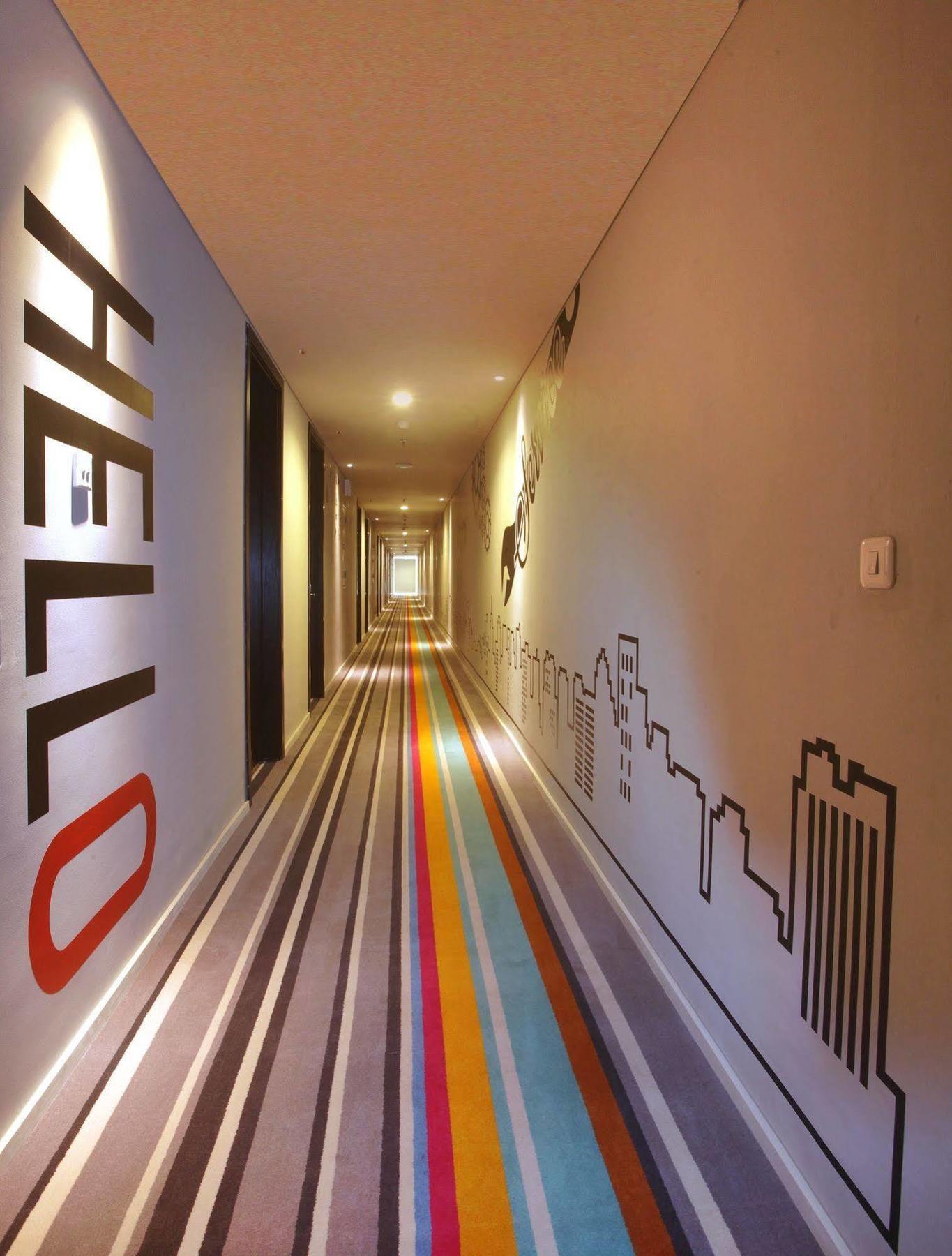 Cabin Hotel Jakarta Exterior foto